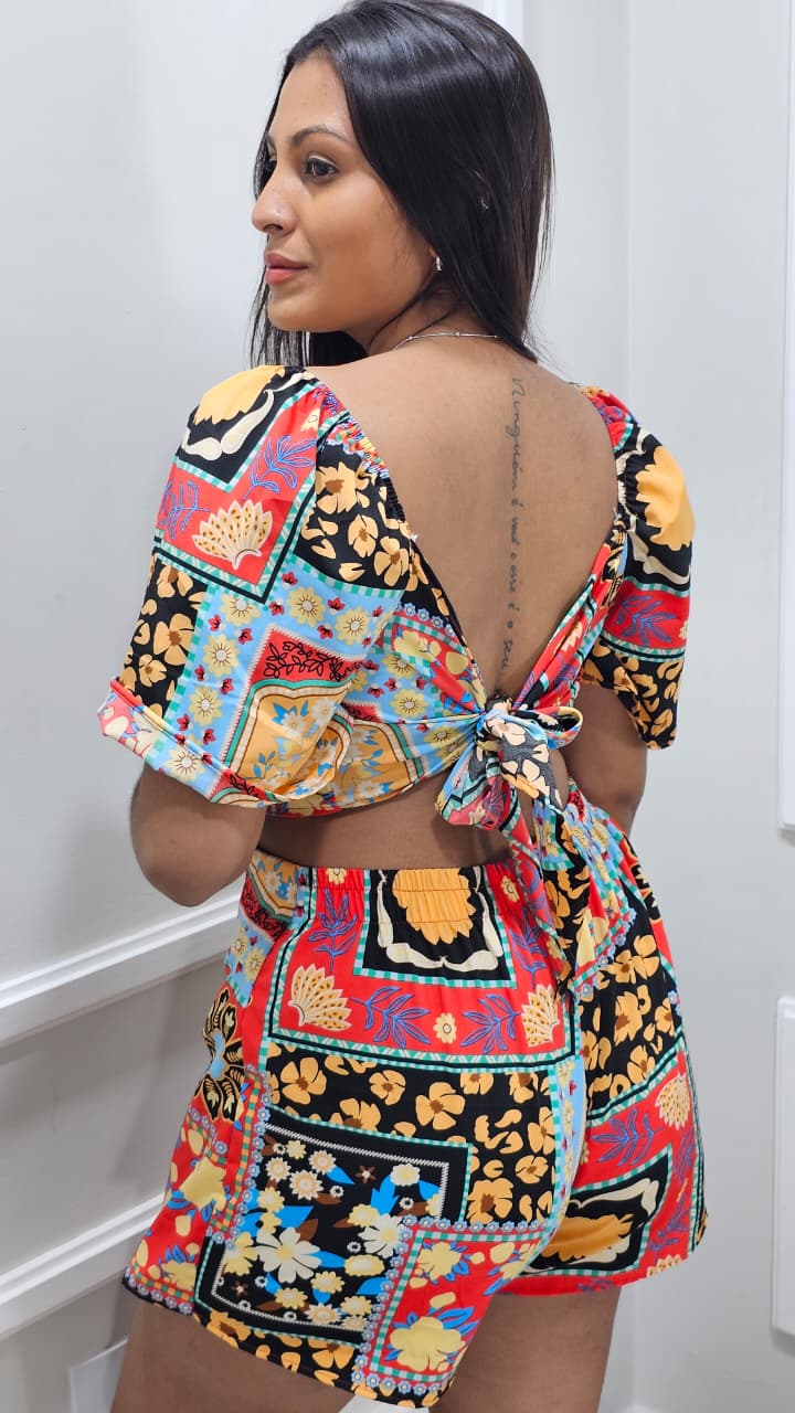 🌺✨ Conjunto Short Saia + Blusa Ciganinha – cor, estilo e frescor em um só look! ✨🌺