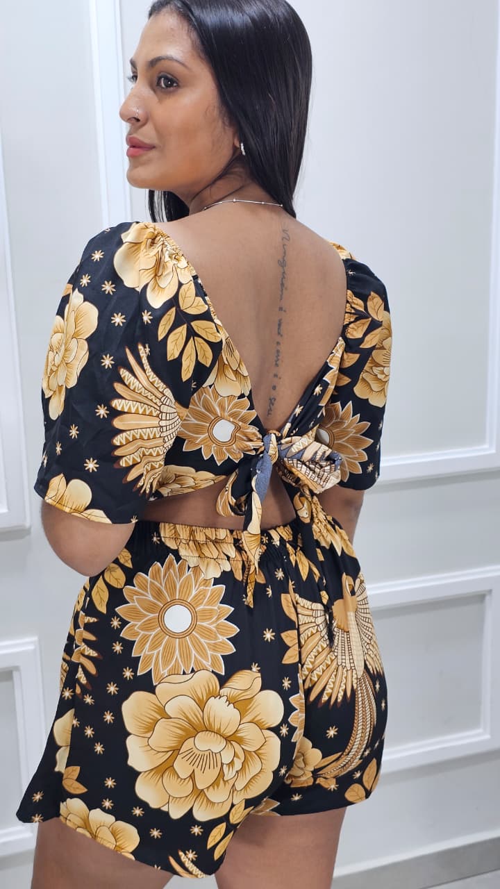 🌺✨ Conjunto Short Saia + Blusa Ciganinha – cor, estilo e frescor em um só look! ✨🌺